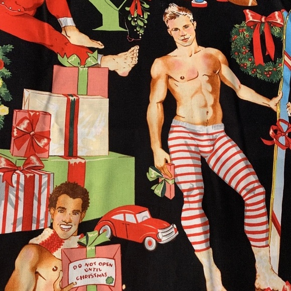 Alexander Henry All I Want For Christmas Hulk Black
Pillow Case - Picture 5 of 7